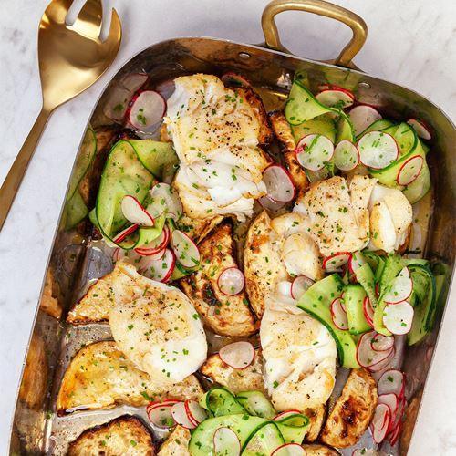 Stekt Torskrygg Med Bakad Rotselleri Och Brynt Smor Foto Nurlan Emir Mathem