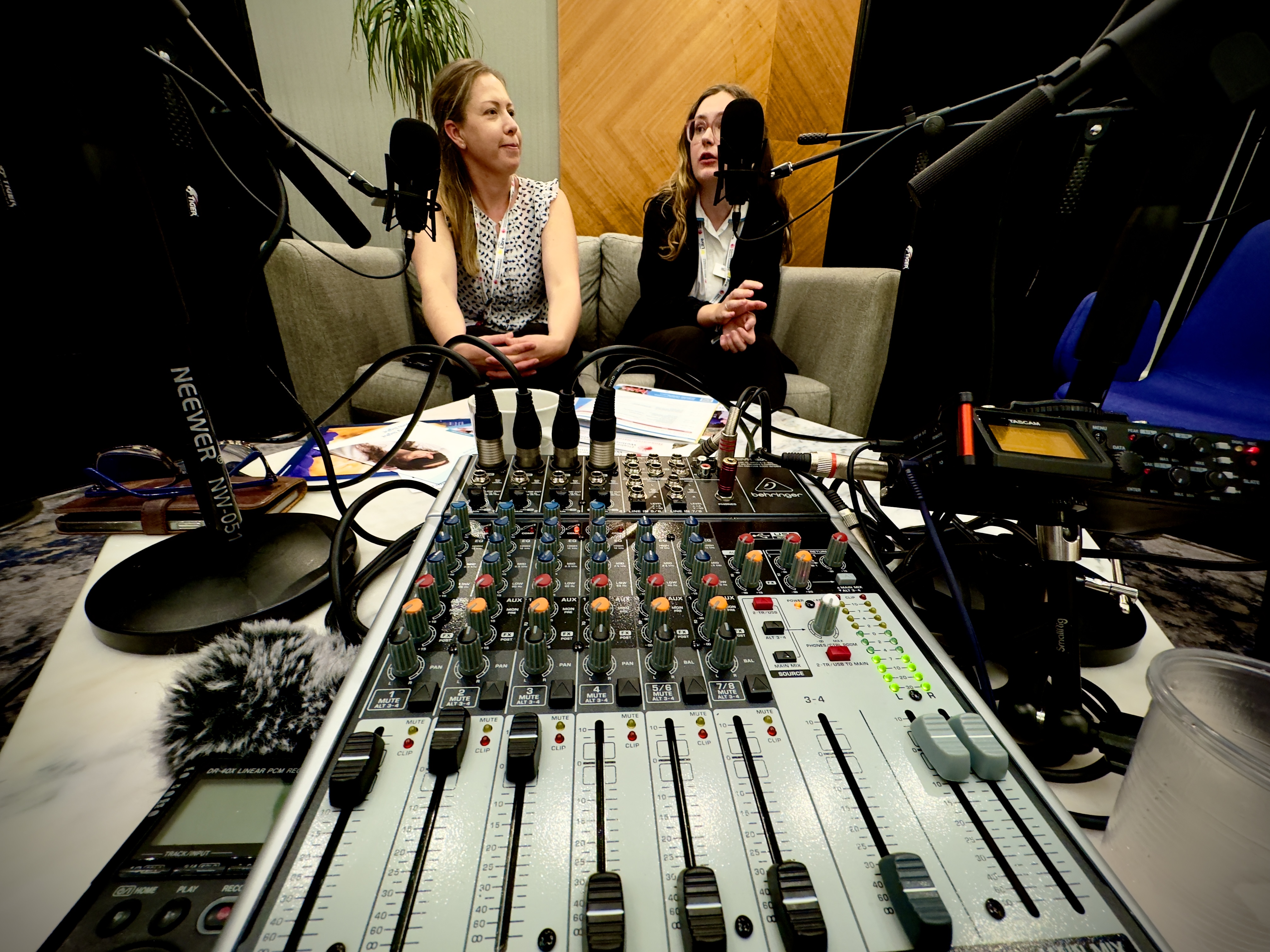 07 Dietitians Claire Brewster And Georgia Homer IMG 0461