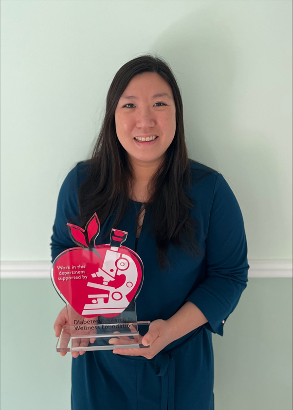 Tara Lee Plaque Photo